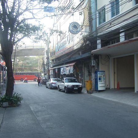大堂吧61号酒店 曼谷 外观 照片